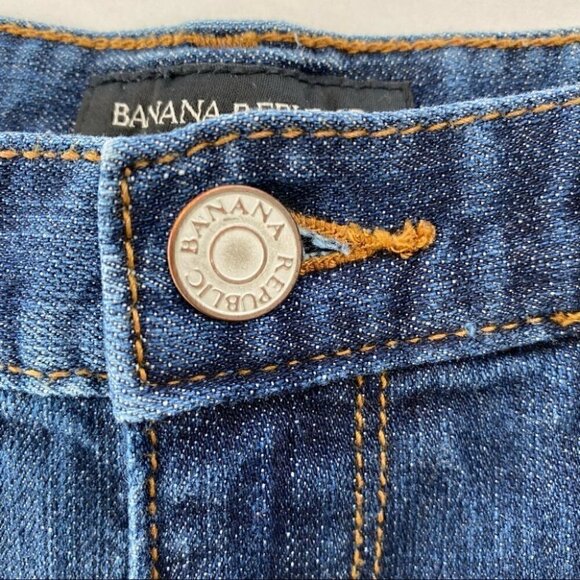 Banana Republic cuffed jean shorts with stretch - Picture 6 of 9